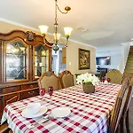 San Antonio Home With Private Hot Tub And Pool!
